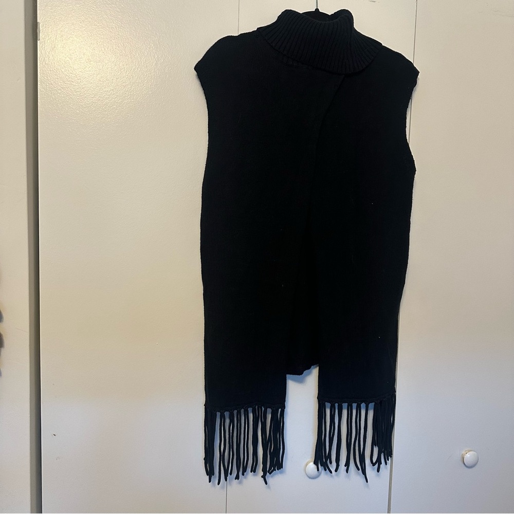 BCBGENERATION Reversible Fringe Turtleneck Sleeveless Top